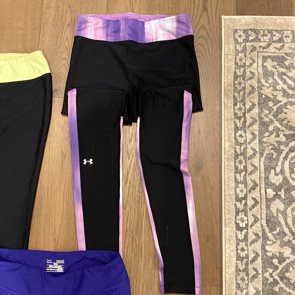 Under armour gear - Picture 4 of 4
